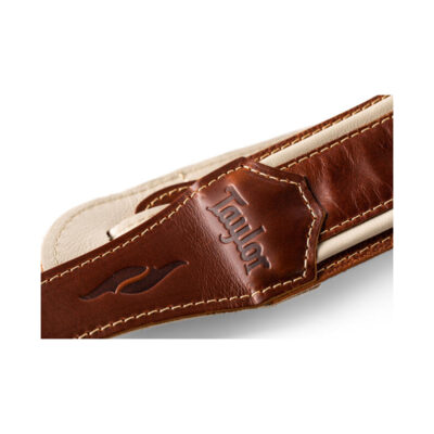 ⁦רצועה לגיטרה עור חום קרם טיילור Taylor Strap 4113-25 ,Element Strap Leather⁩ – תמונה ⁦4⁩