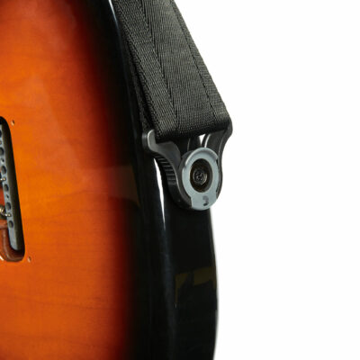 ⁦רצועה מהודרת עם נועלים לגיטרה דדריו - Daddario 50BAL00 Planet Waves , Auto Lock Black Strap⁩ – תמונה ⁦3⁩