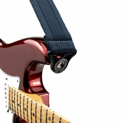 ⁦רצועה מהודרת עם נועלים לגיטרה דדריו - Daddario 50BAL10 Planet Waves , Auto Lock Midnight⁩ – תמונה ⁦4⁩