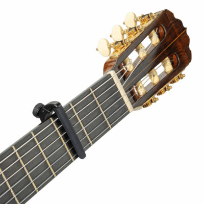 ⁦קאפו אוניברסלי לגיטרה דדריו - Daddario PW-CP-19 Planet Waves PRO PLUS CAPO With FlexFit Technology⁩ – תמונה ⁦3⁩