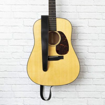 ⁦רצועה לגיטרה עור שחור מרטין - Martin Slim Style Strap 18A0046⁩ – תמונה ⁦3⁩